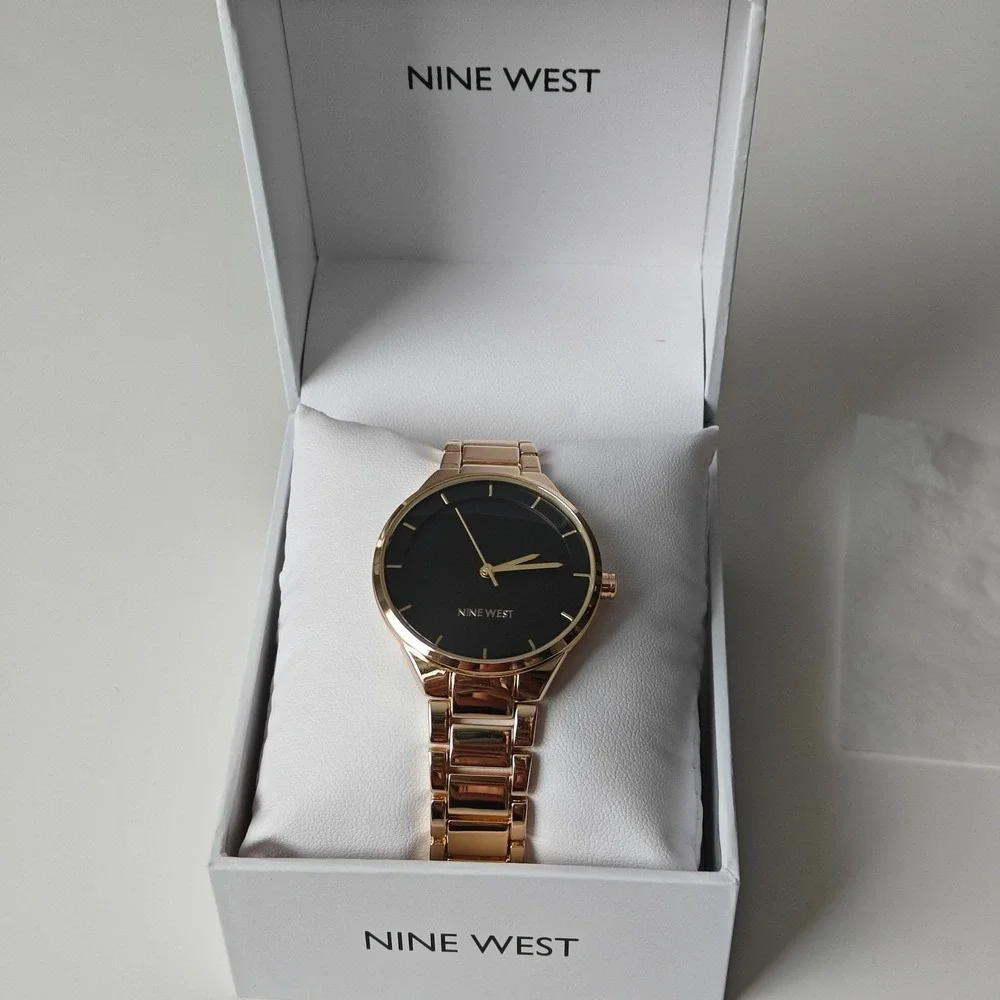 Nine West Womens Gold-Tone Bracelet Watch Black Dial Minimalist‎ New With Tags